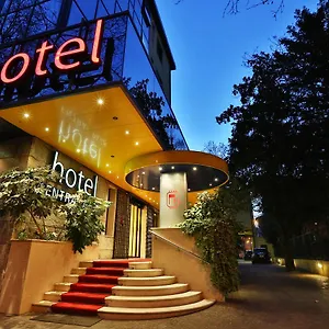 Hotell Park, Modena